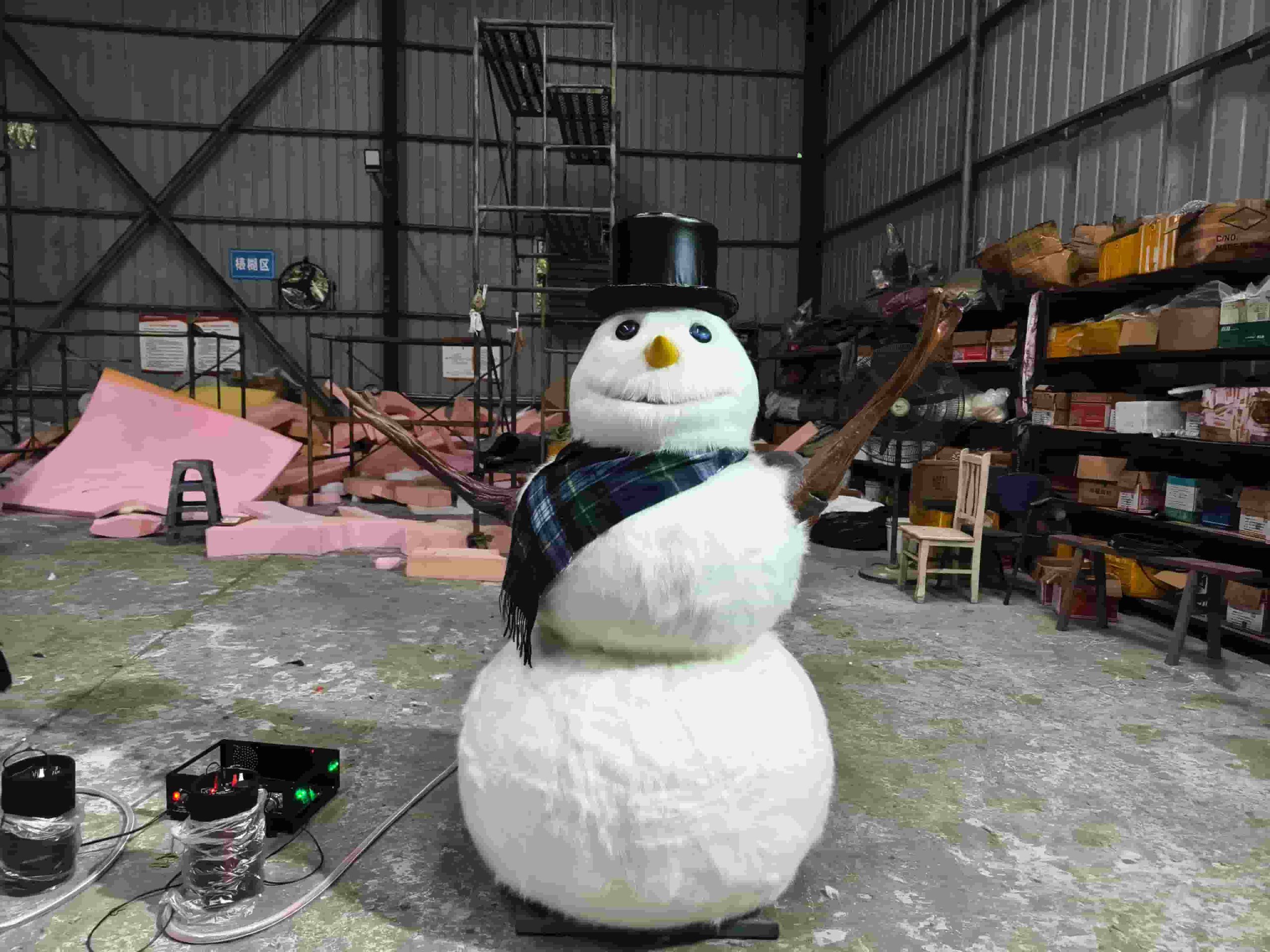 Electric Singing Snowman Animatronic Christmas Display for Shopping Mall Holiday Decoration