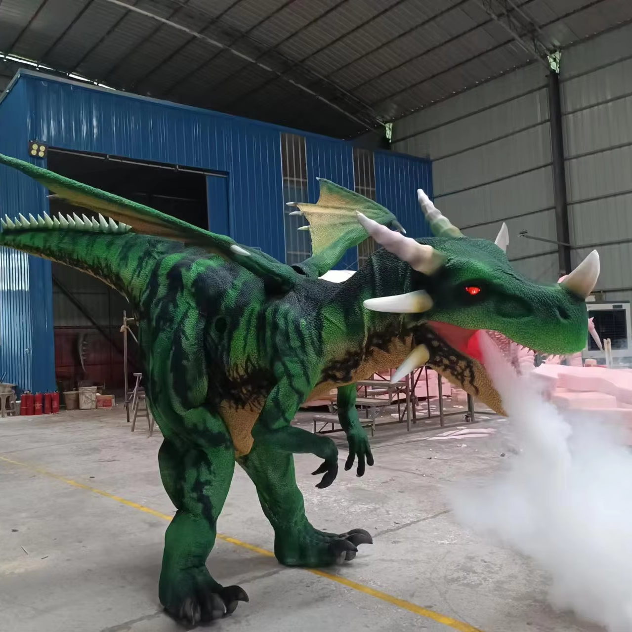 Realistic Light-weighted Dragon Costume Realistic Walking Dragon Wearable Dinosaur Costume for Events and Theme Park
