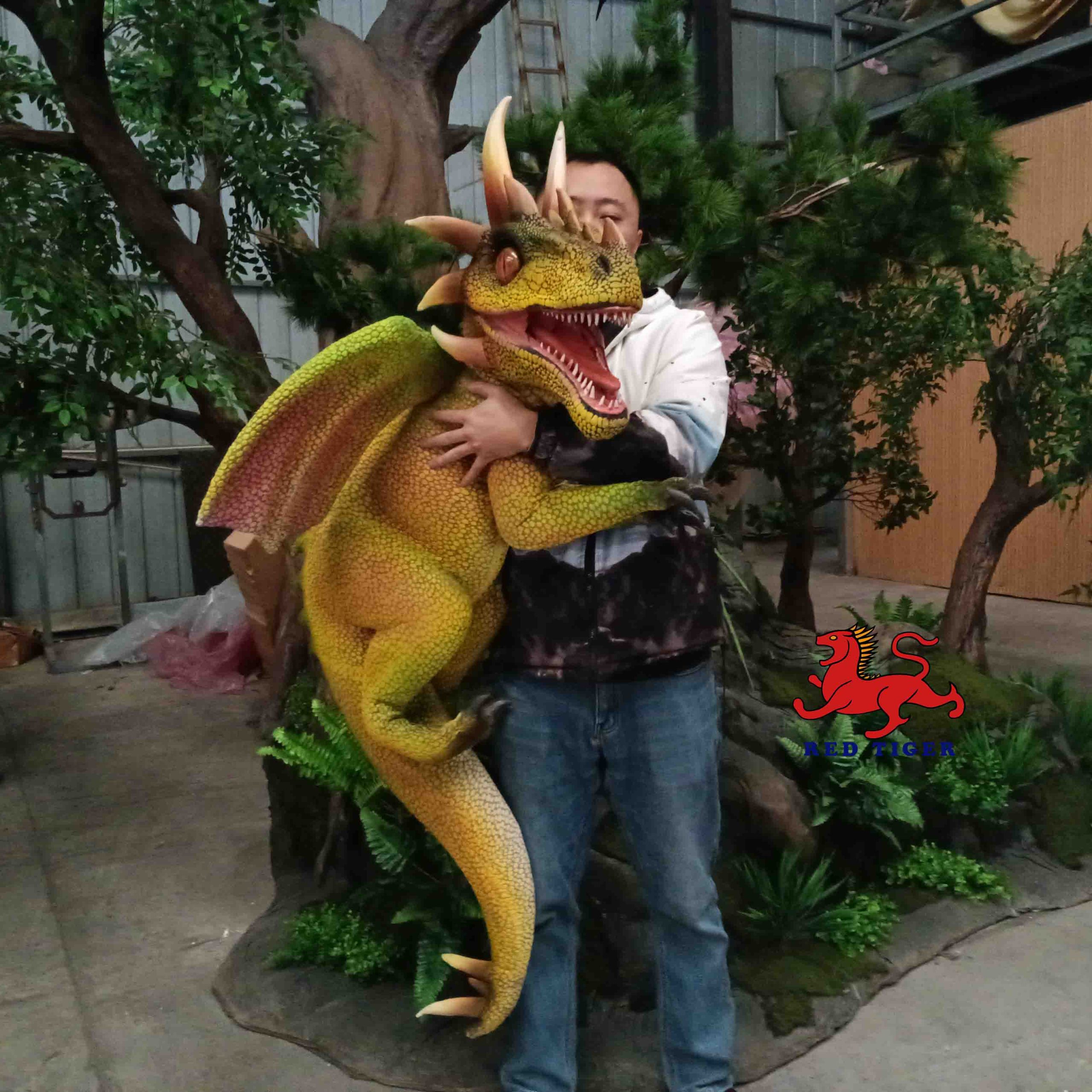 Theme Park Products Robotic Animatronics Baby Realistic Dragon Robot Dinosaur Puppet for Sale