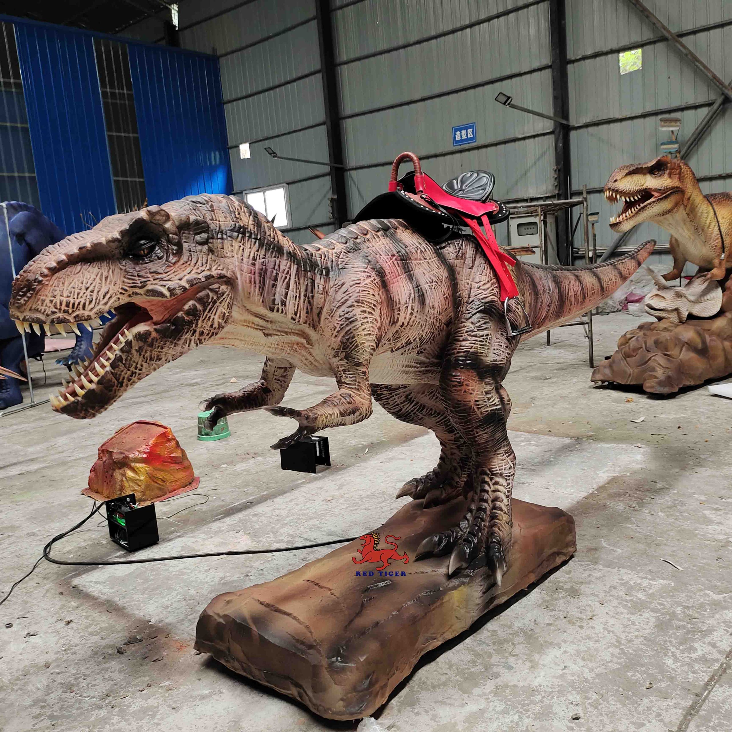 Robot Realistic Dinosaurs Animatronic Model Statue Life Size Sculptures for Dinosaur Park Adventure