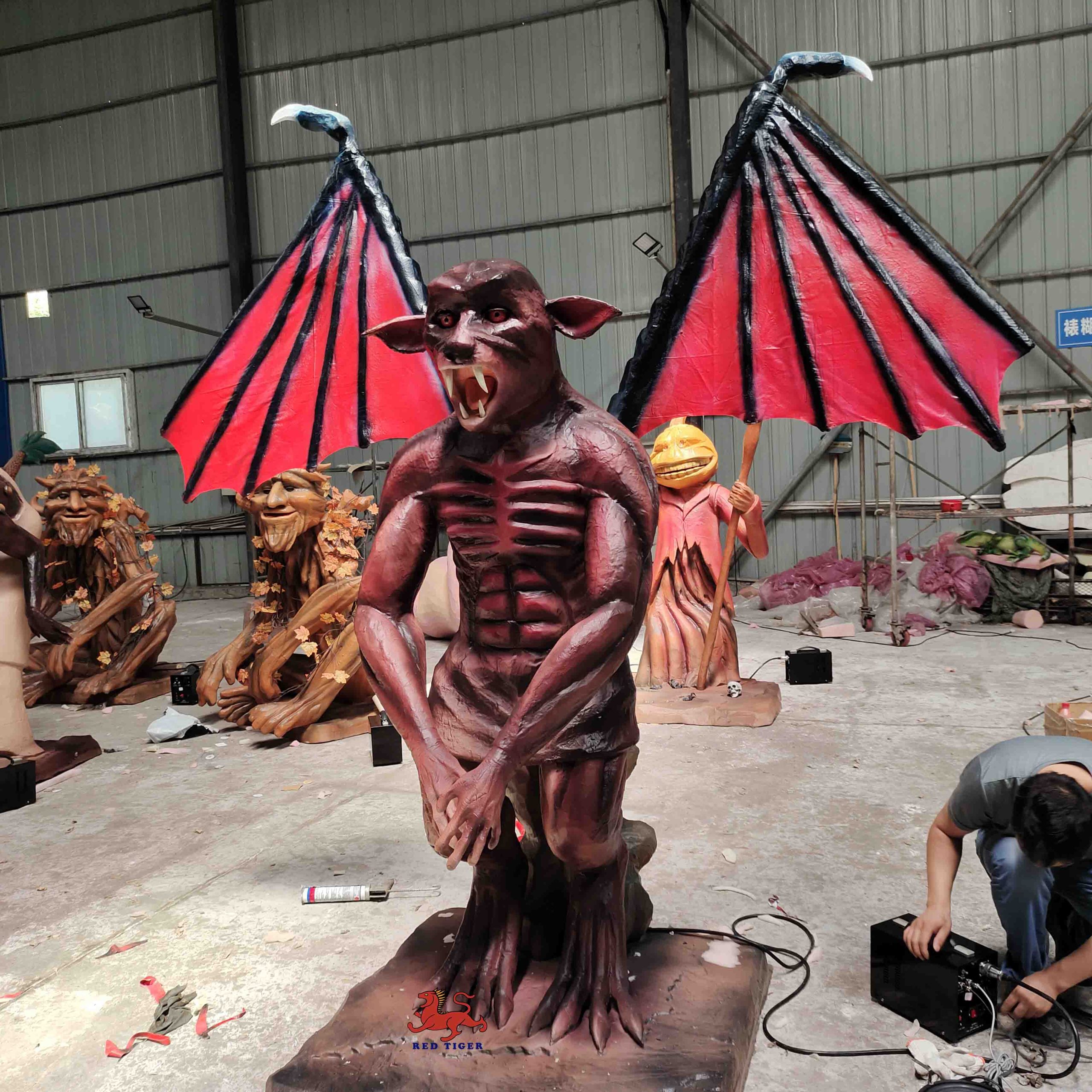 Life Like Horror House Amusement Animatronic Monster Devil Animatronics De Halloween Props