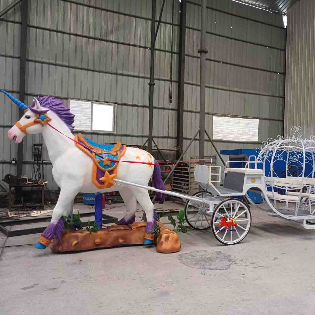 Royal Unicorn Landau Carriage European Black Horse Carriage Tourist Carriages Manufacturer Manufacturers
