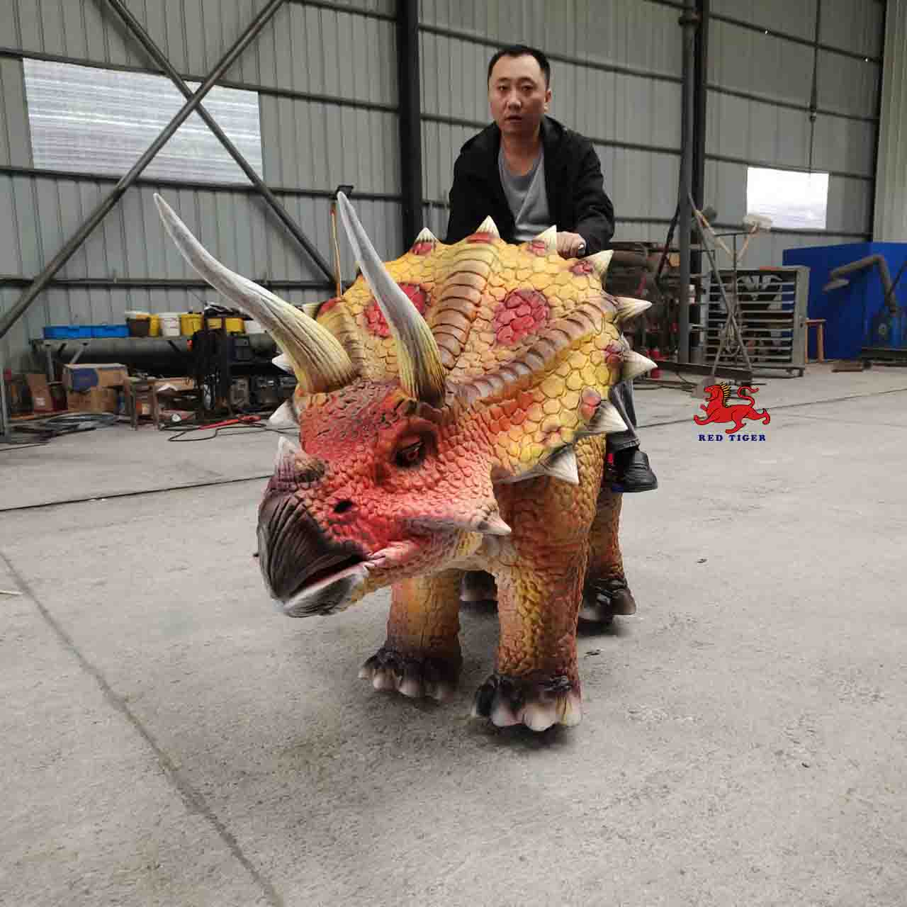 Amusement Park Dinosaur Ride Exhibit Artificial Dinosaur Scooter Attraction Kids Dinosaur Ride
