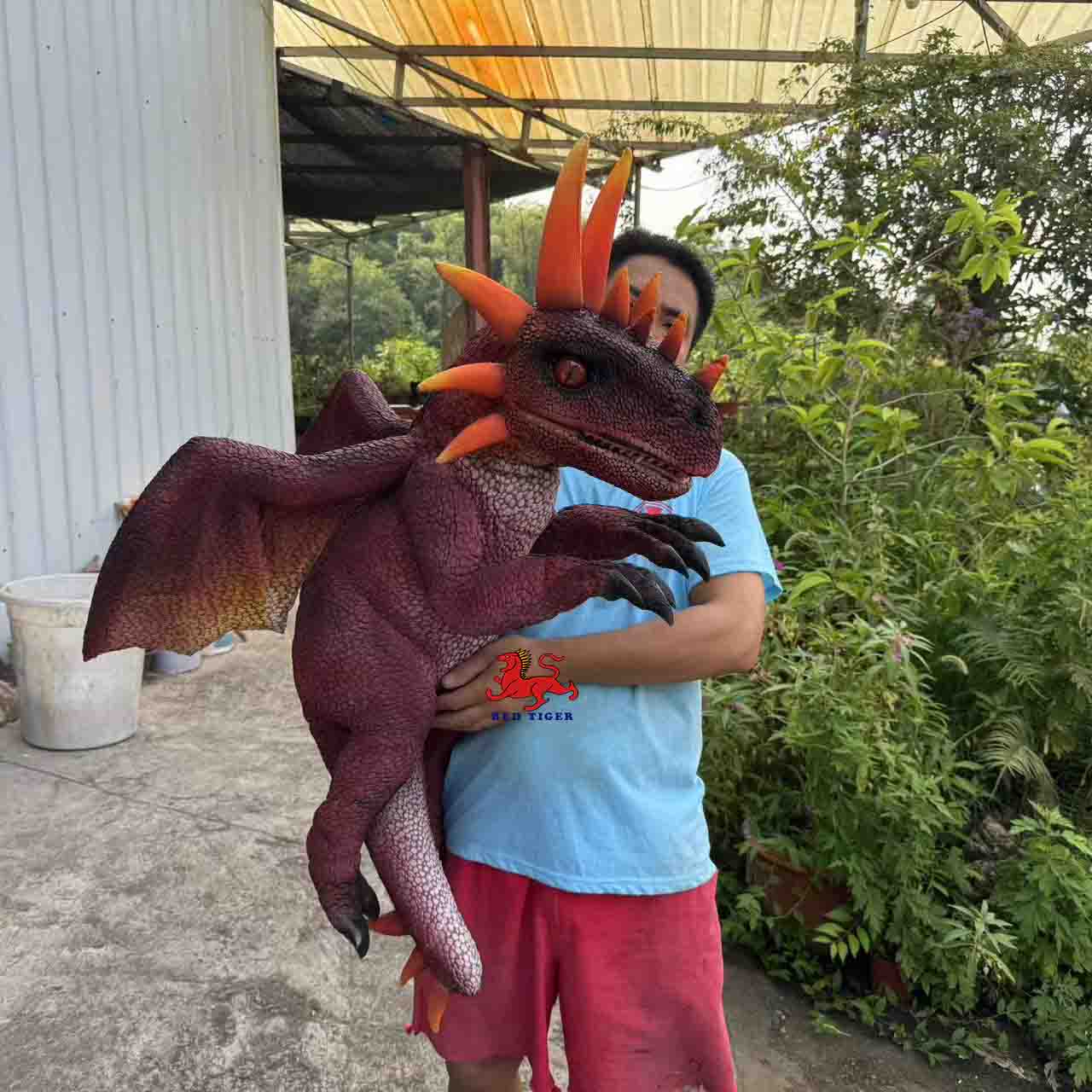 Realistic Life Like Animatronic Baby Hand Dinosaur Puppet for Recreation Activities