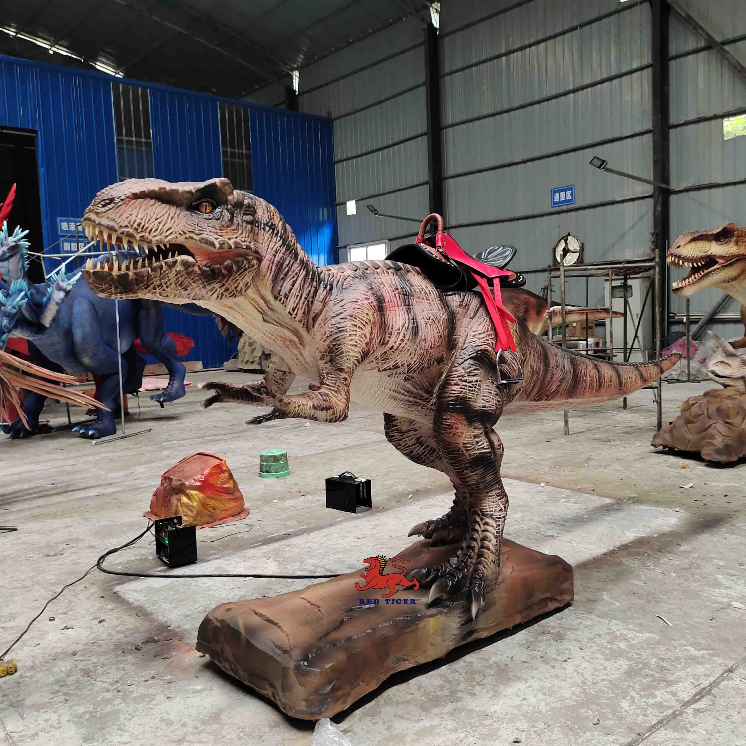 Robot Realistic Dinosaurs Animatronic Model Statue Life Size Sculptures for Dinosaur Park Adventure