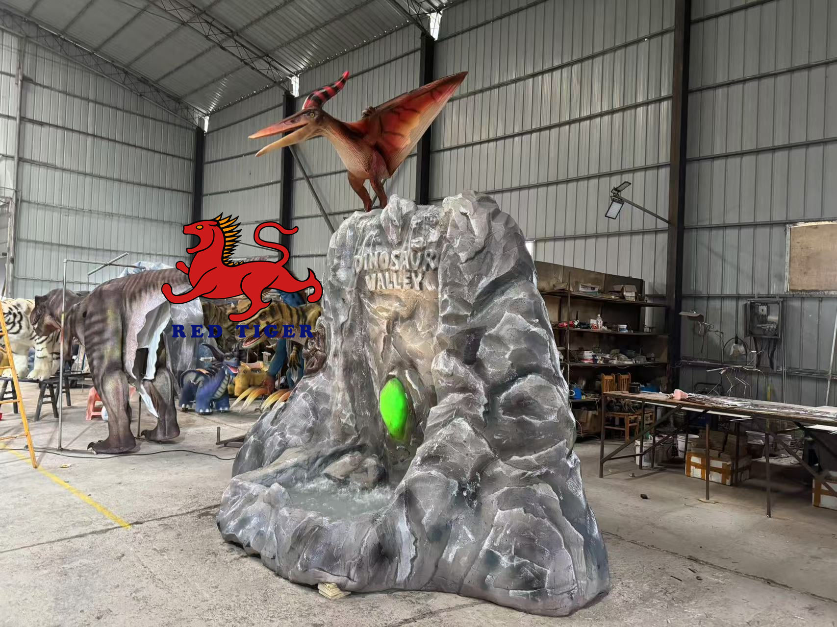 Jurassic Park Simulation Model Rockery  with Pterosaur for Sale