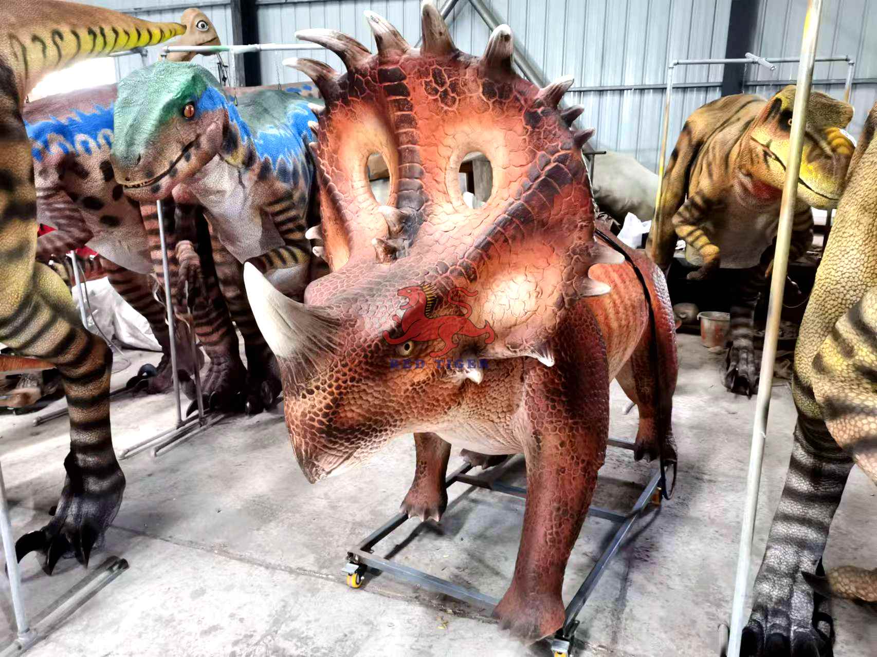 Theme Park High Quality Realistic Animatronic Glowing Lantern Dinosaur Sinoceratops