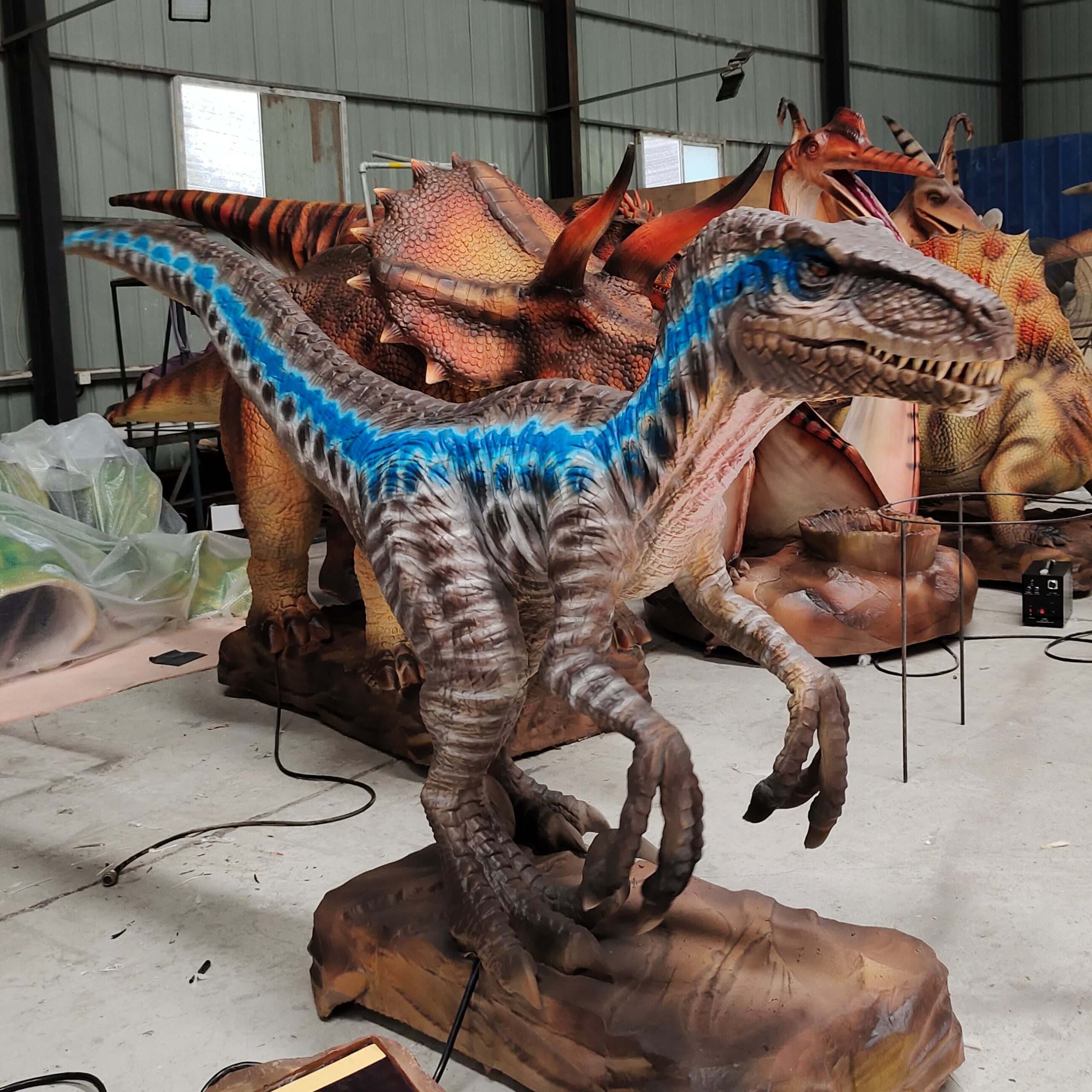 Dino Park High Quality Realistic Animatronic Velociraptor Dinosaur Model