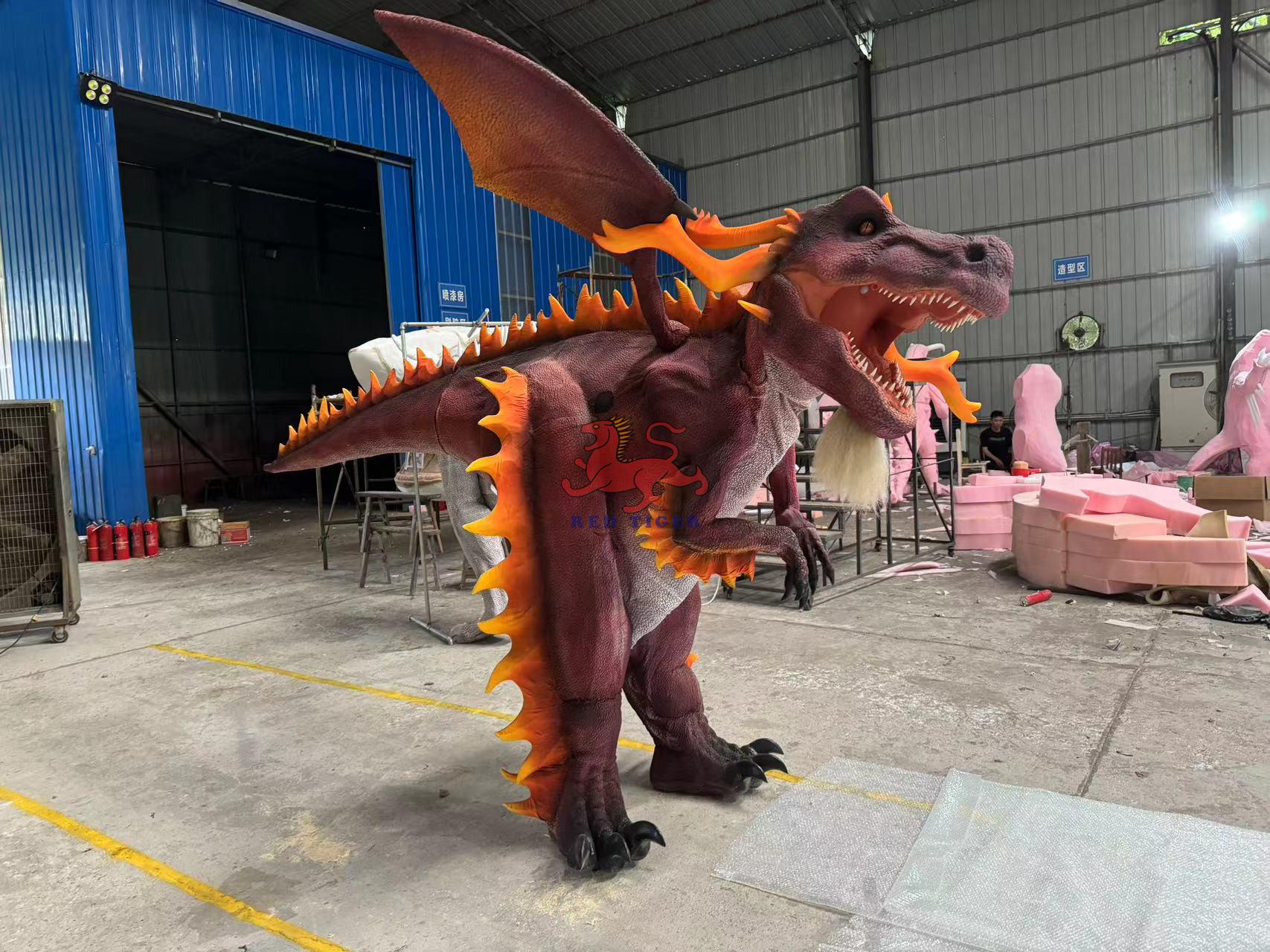 Hidden Legs High Quality Realistic Animatronic Walking Dragon Dinosaur Costume