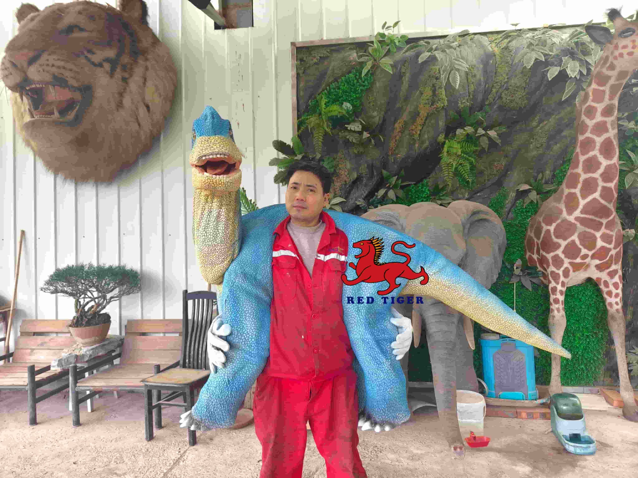 Realistic Brachiosaurus Shoulder Puppet Dinosaur Hand Puppet for Shows Events and Theme Parks