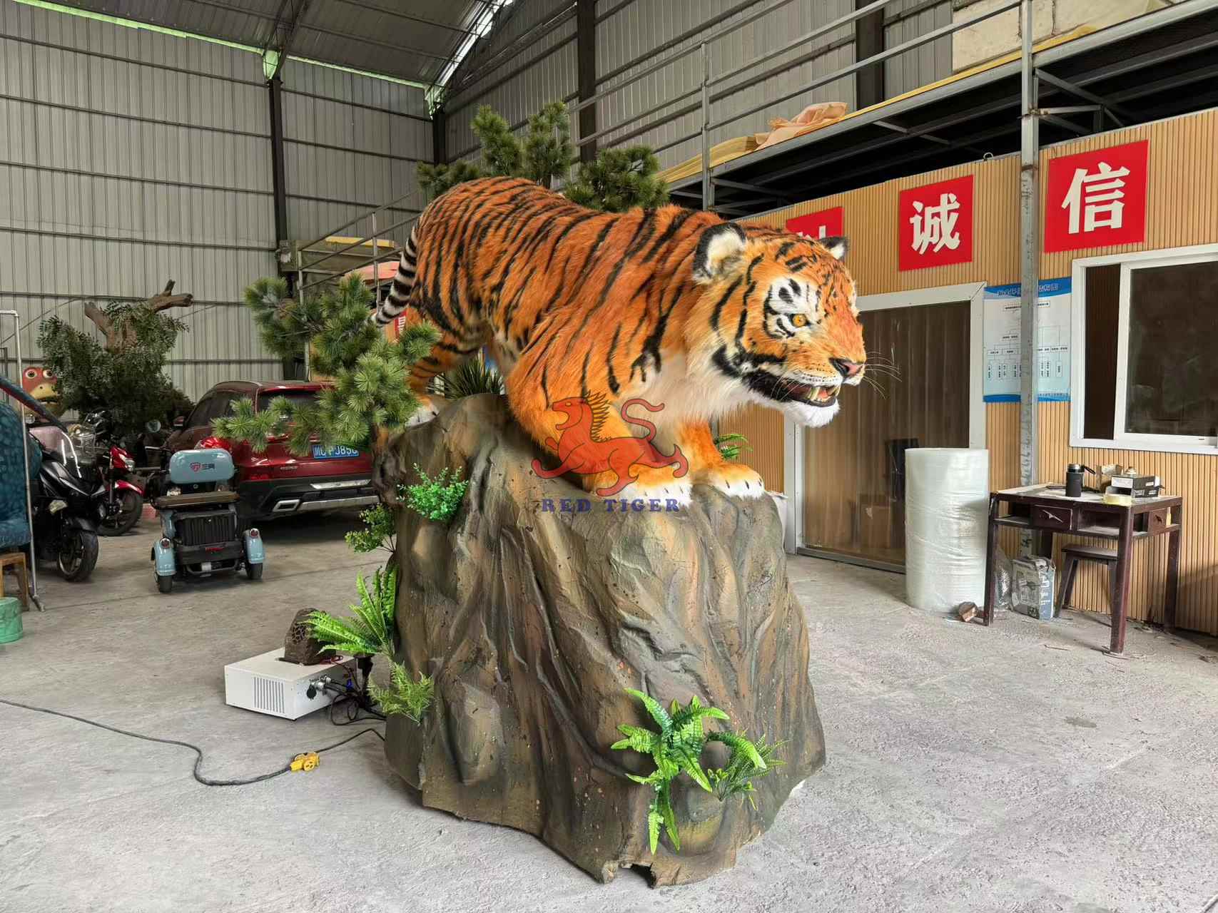 Life Size High Quality Realistic Animatronic Tiger Animal