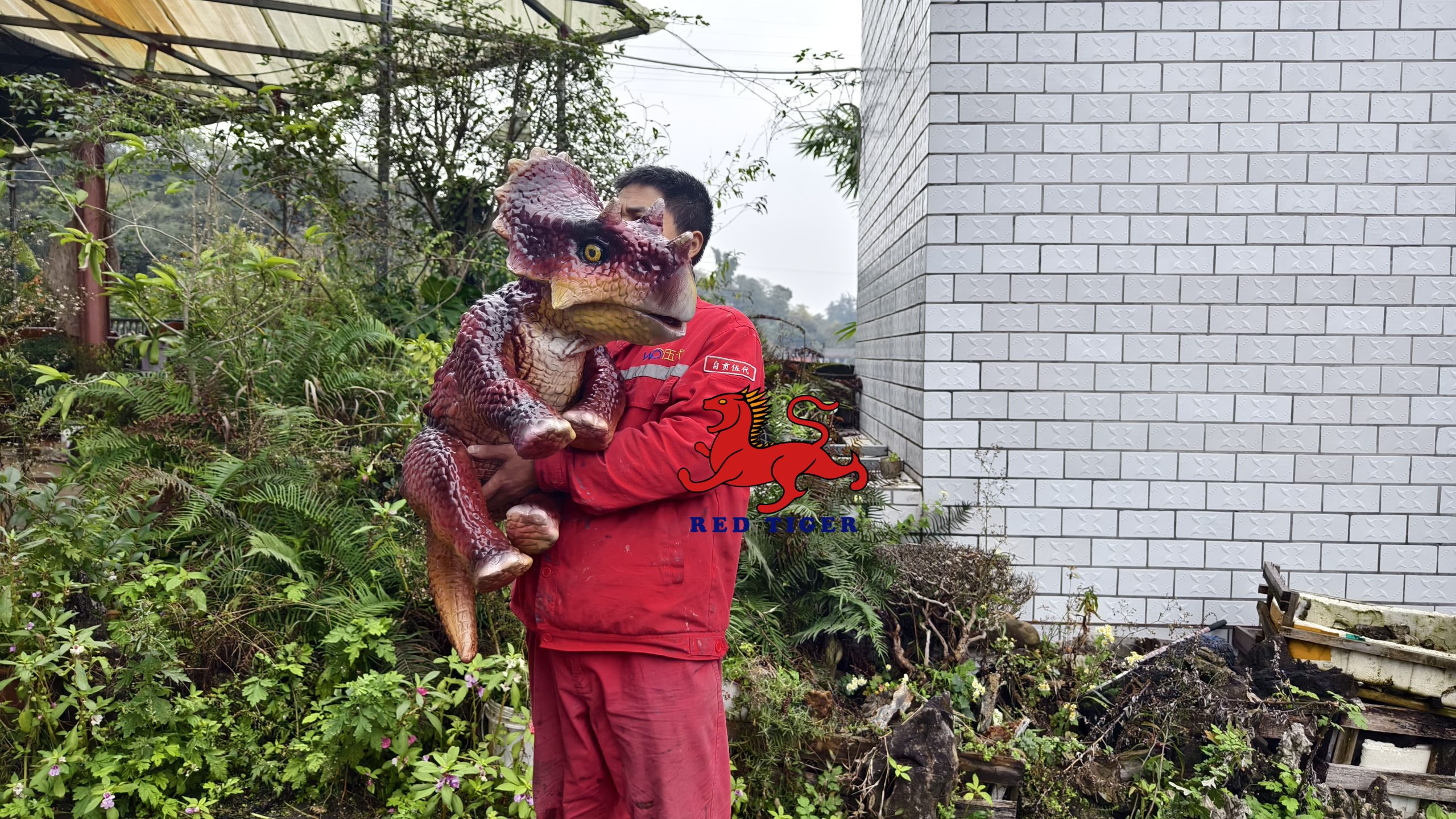 Indoor/Outdoor Steel Dinosaur Puppet for Trampoline Park Baby's Attractive Toy Gift on Sale