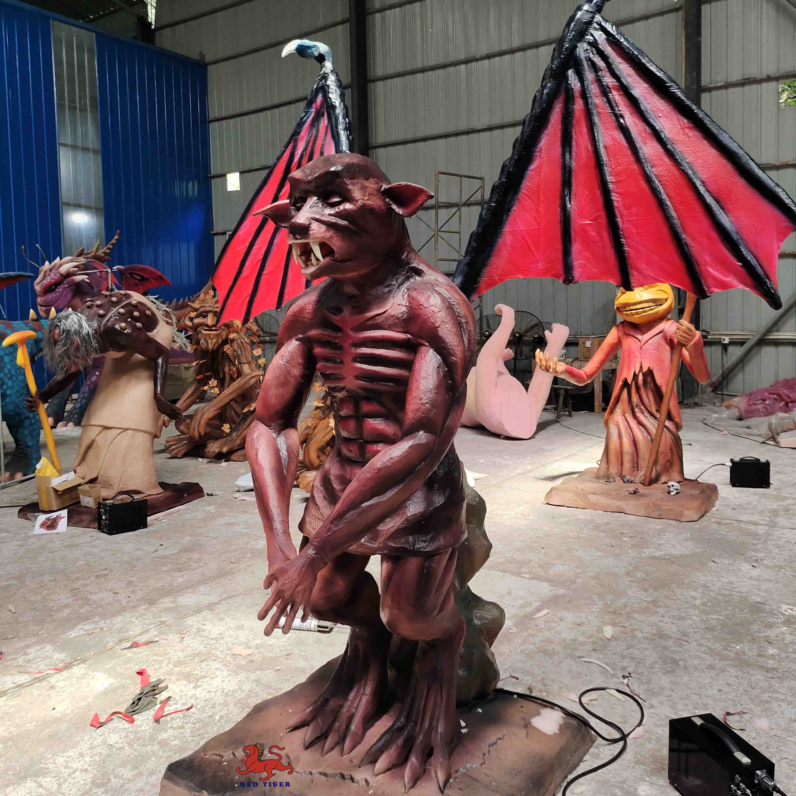 Life Like Horror House Amusement Animatronic Monster Devil Animatronics De Halloween Props