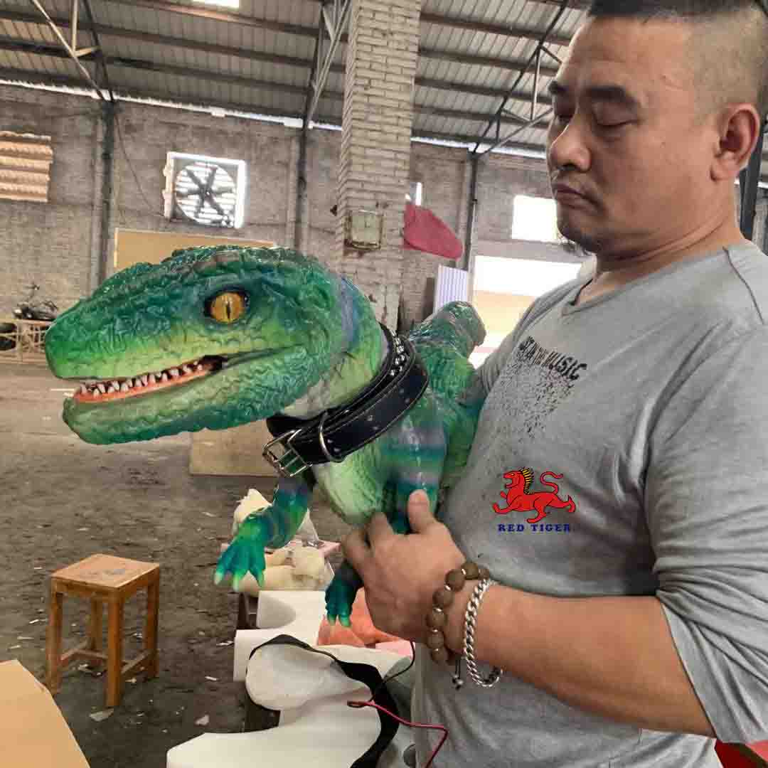 Amusement Park Products Robotic Animatronics Baby Realistic raptor  Puppet