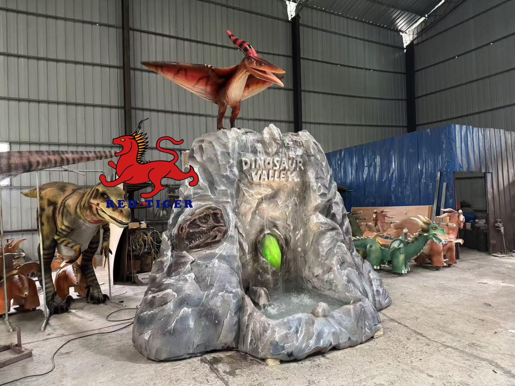 Jurassic Park Simulation Model Rockery  with Pterosaur for Sale