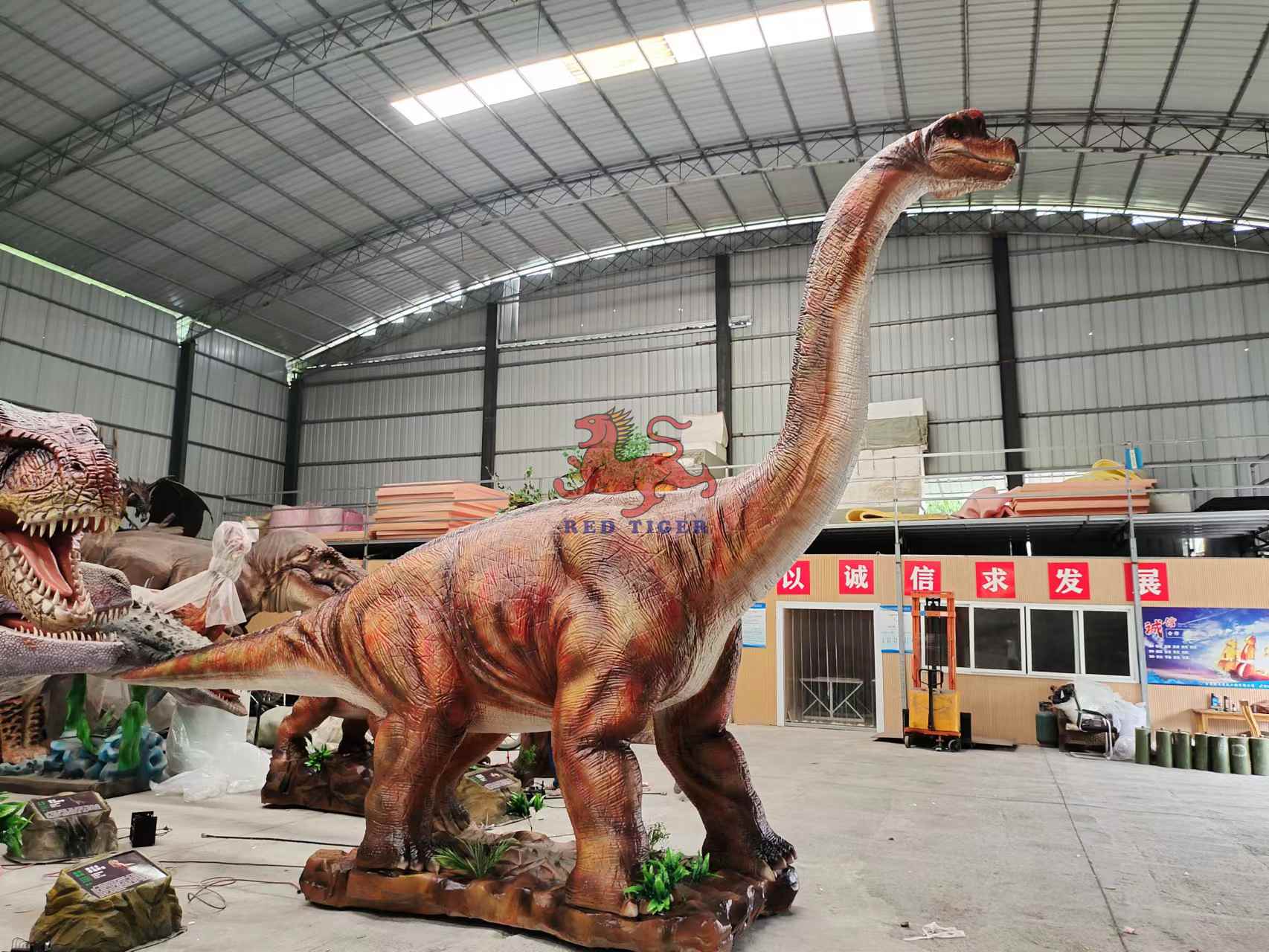 Life Size High Quality Realistic Animatronic Brachiosaurus Dinosaur Model