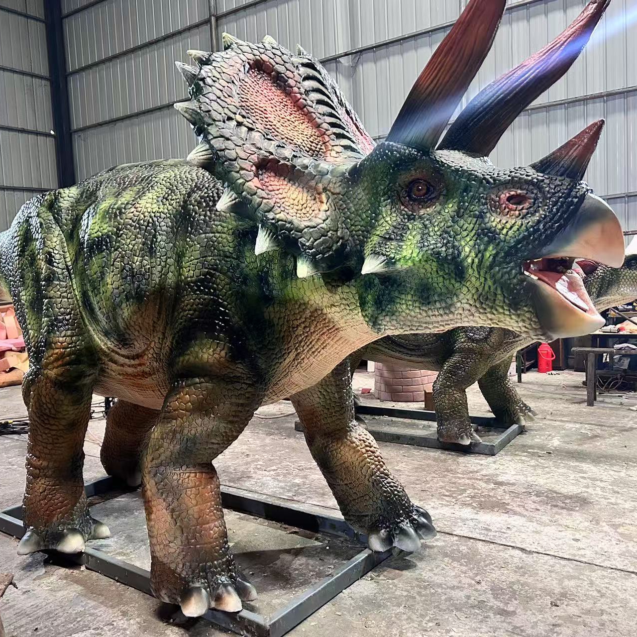 Life Size High Quality Realistic Animatronic Triceratops Dinosaur Model