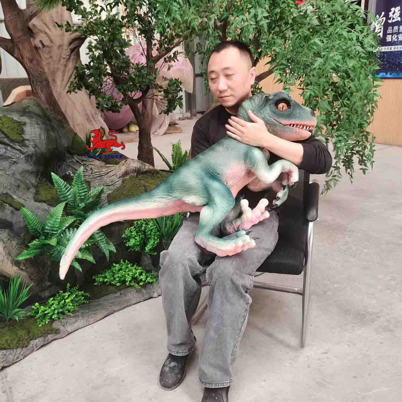 Simulation Dinosaur Hand Baby Puppet for Sale
