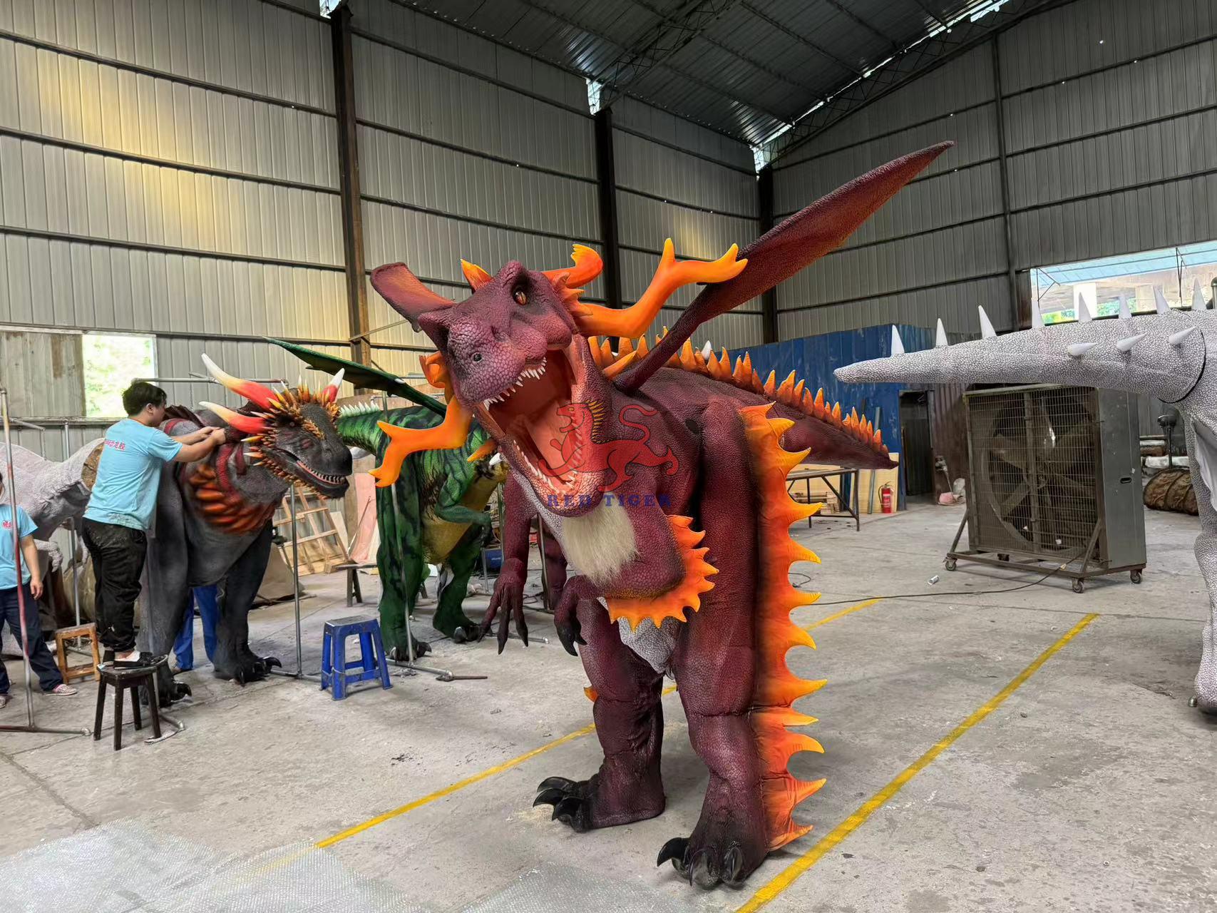 Hidden Legs High Quality Realistic Animatronic Walking Dragon Dinosaur Costume