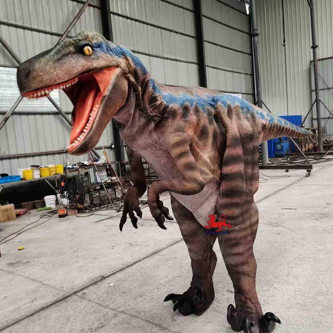 Realistic Animatronic Raptor Dinosaur Costume with Plastic & PC Materials for Outdoor Garden Events & Shows