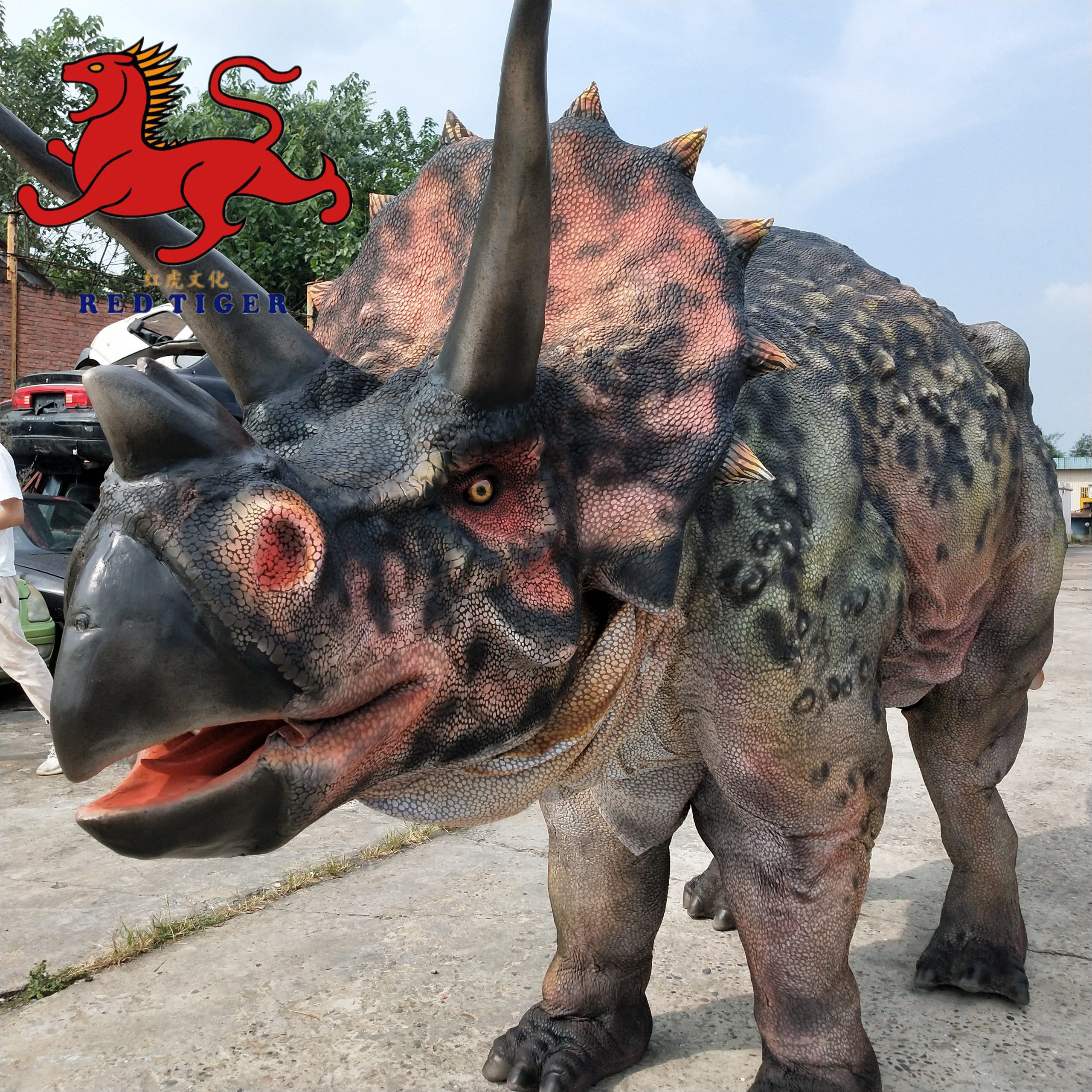 DC-12 Walking with Animatronic Hidden Legs Triceratops Two Person Dinosaur Costume