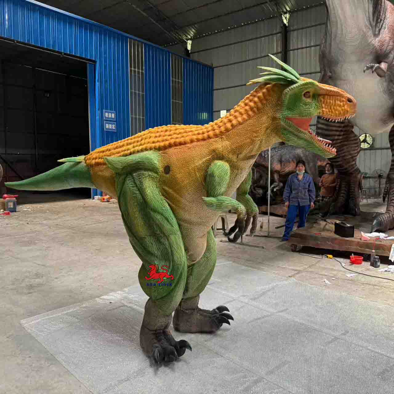 High Quality Realistic Hidden Legs Walking Dinosaur Raptor Costume for Theme Park & Amusement Park