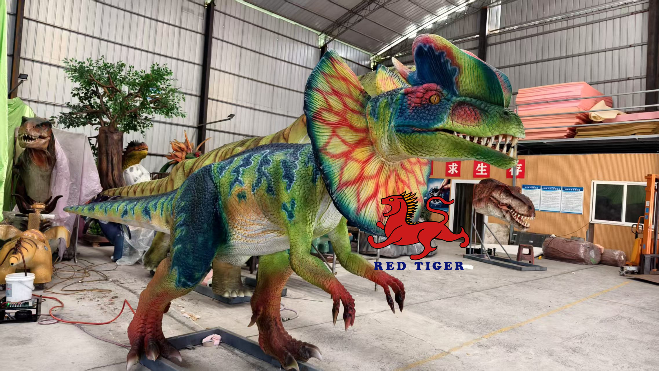 Jurassic Dino World Amusement Park Robot Simulation Mechanical Life Size Lifelike Dinosaur Dilophosaurus for Exhibition
