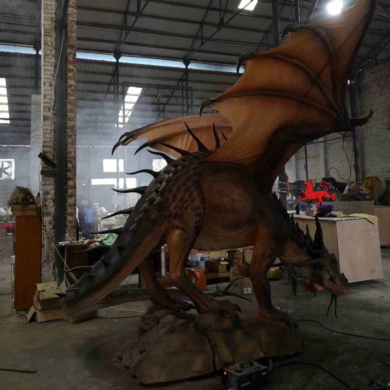 Animatronic Realistic Western Dragon Model with wings