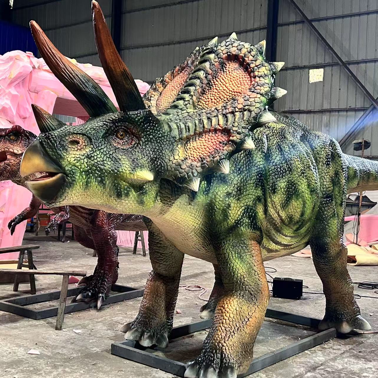 Life Size High Quality Realistic Animatronic Triceratops Dinosaur Model