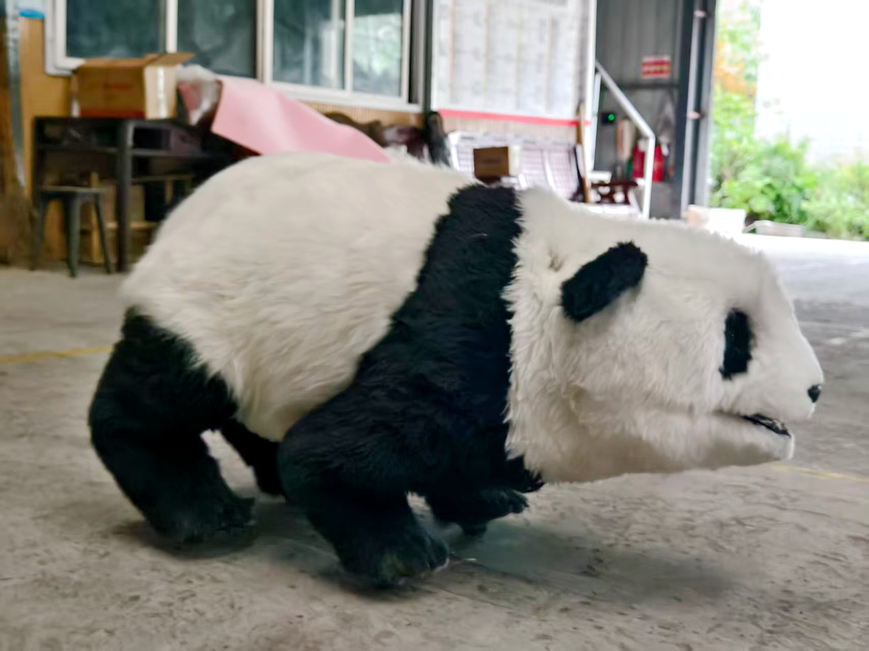 New Realistic Animatronic Remote Control Walking Robot Animal Panda Robot Dog