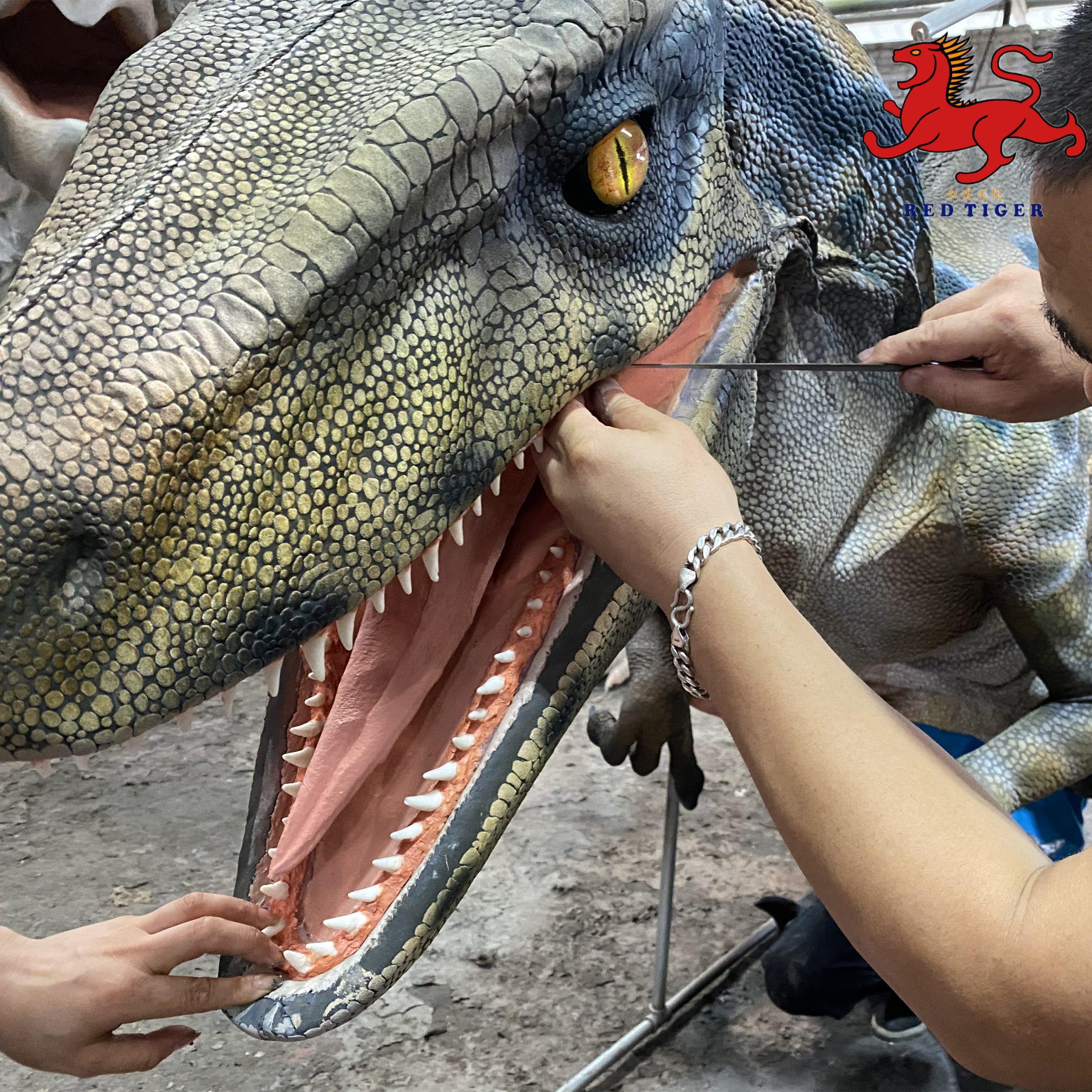 Newly Material Light Dinosaur Costume 3.7M Easy to Walk and Jump