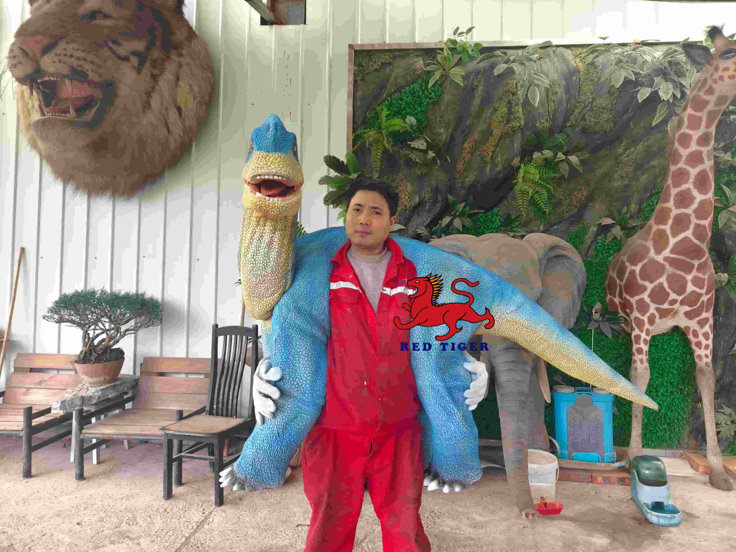 Realistic Brachiosaurus Shoulder Puppet Dinosaur Hand Puppet for Shows Events and Theme Parks
