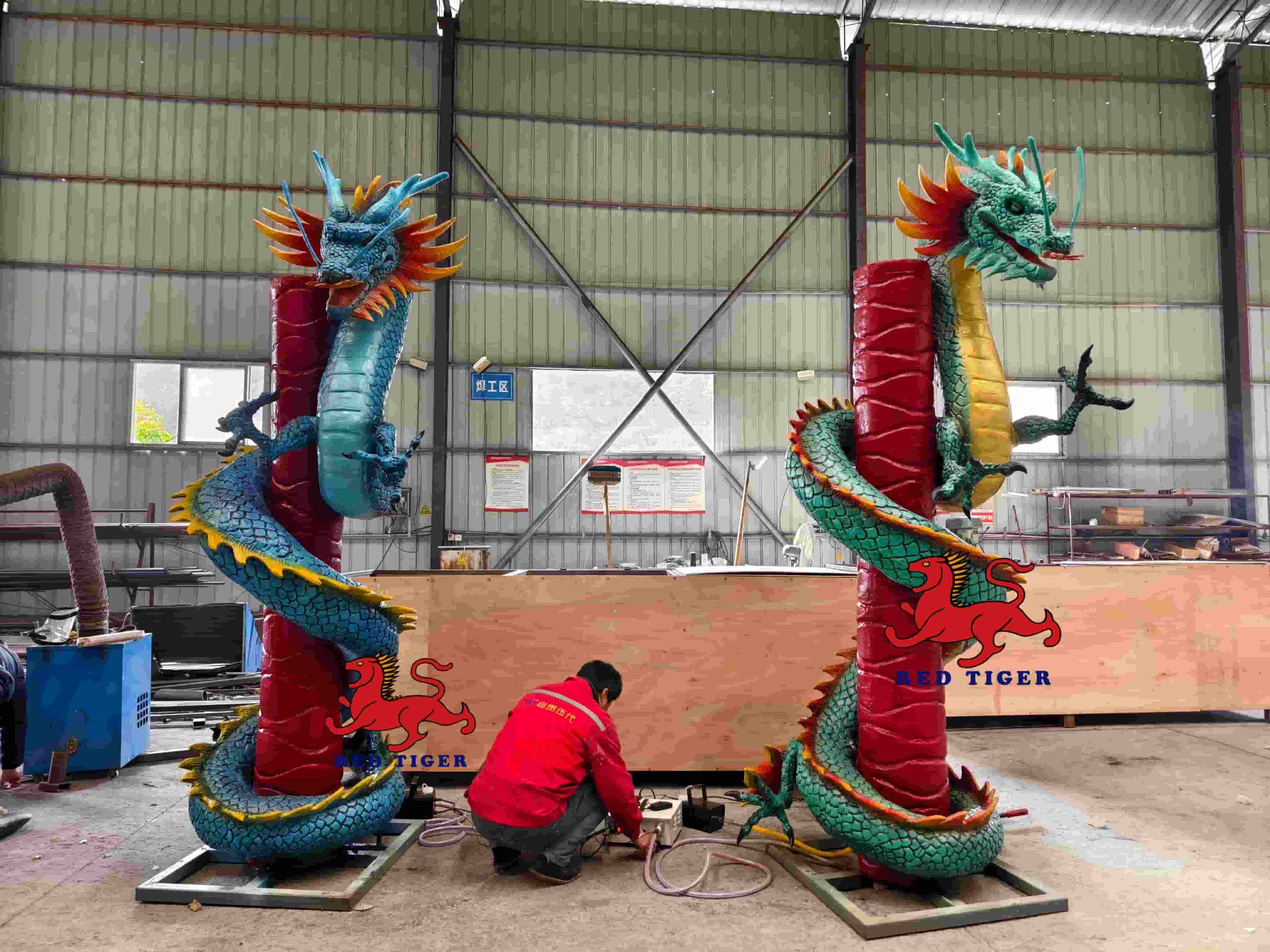 Fantastic Animatronic Dragon Simulation for Display and Events