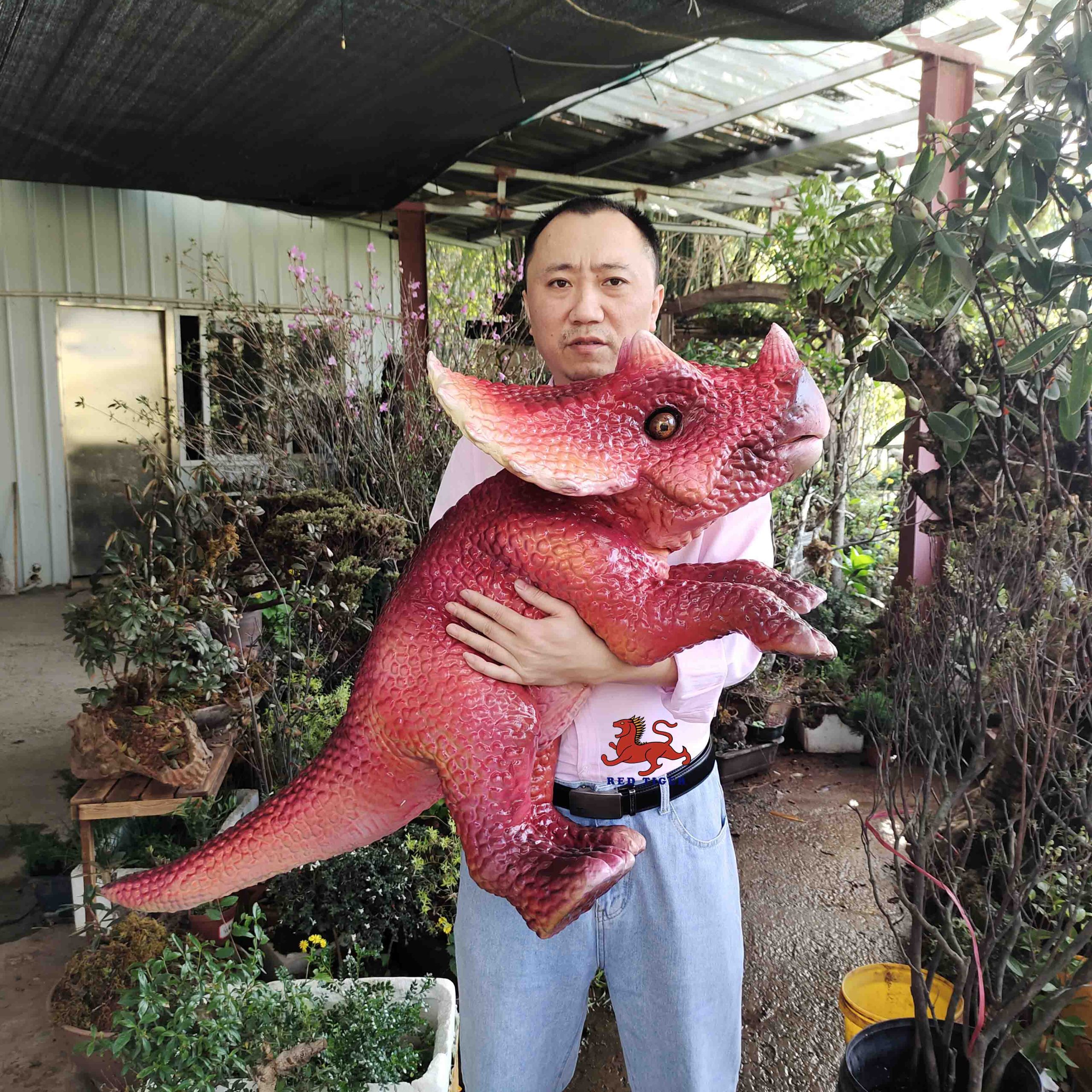 High Quality Metal Dinosaur Hand Puppet Economically Priced for Shopping Malls Public Airports Daycares Kindergartens Schools