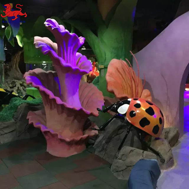 Lifesize Outdoor Cartoon Animal Fiberglass Sculpture